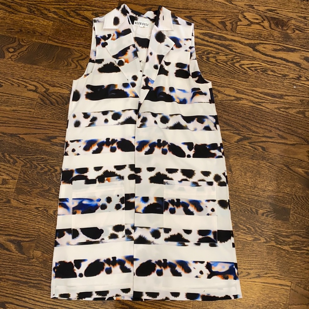 NY designer print vest